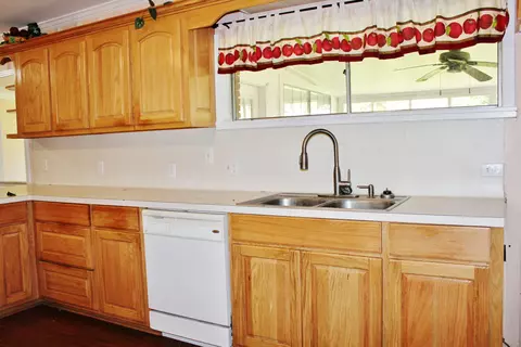 7 Duke Ave, Purvis, MS 39475 photo 7