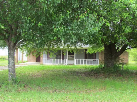 271 E Mcpherson Dr, Monticello, MS 39654 photo 6