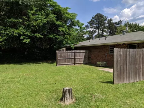 403 E 5th Ave, Petal, MS 39465 photo 2
