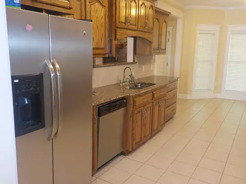 106 Pinecrest St, Collins, MS 39428 photo 8