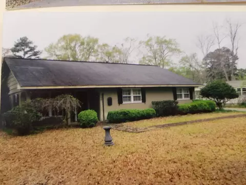 108 Case Ave, Quitman, MS 39355 photo 2