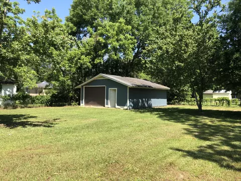 112 E 2nd Ave, Petal, MS 39465 photo 4