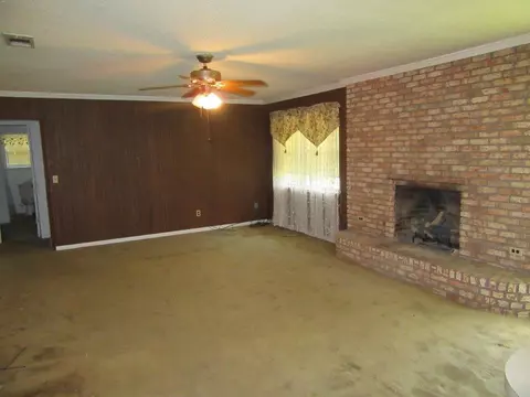 371 Hinton Rd, Laurel, MS 39443 photo 9