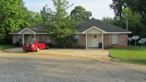 914 Wpa Rd, Sumrall, MS 39482 photo 2