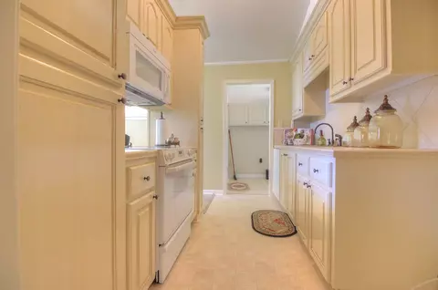 306 E Cherry St, Petal, MS 39465 photo 7