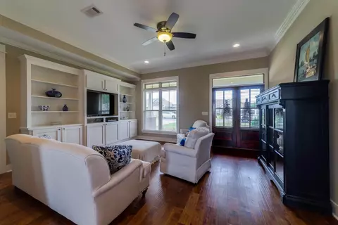 18 W Sycamore, Sumrall, MS 39482 photo 4