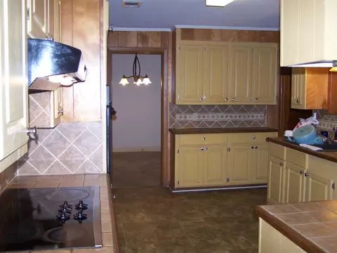117 E 2nd Ave, Petal, MS 39465 photo 2