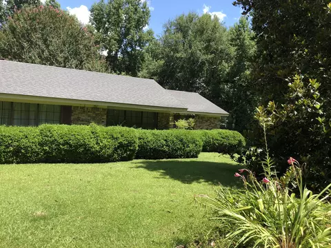 394 Matthews Rd, Laurel, MS 39443 photo 2