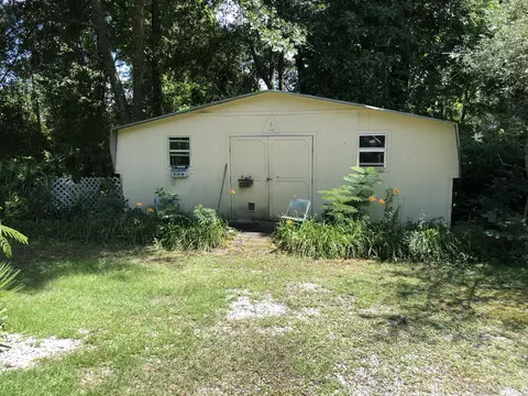 394 Matthews Rd, Laurel, MS 39443 photo 6