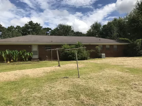 71 Eastview Cir, Laurel, MS 39443 photo 13