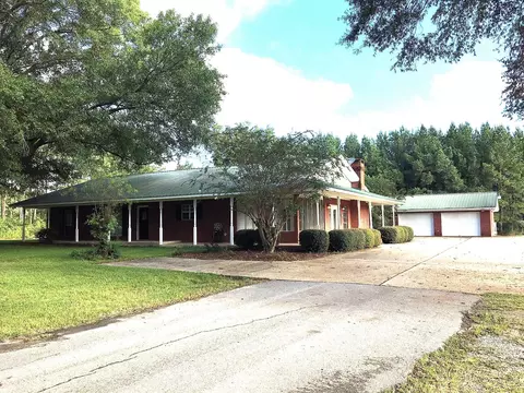 183 Buck Temple, Laurel, MS 39443 photo 1
