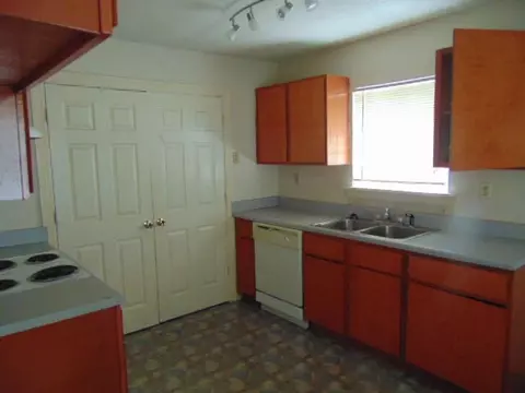 1000 Oloh Rd, Sumrall, MS 39482 photo 5