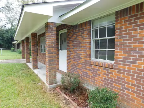220 7th St, Purvis, MS 39475 photo 1