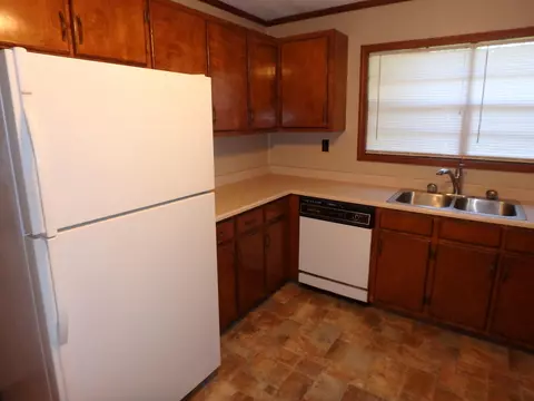 208 E 6th Ave, Petal, MS 39465 photo 9