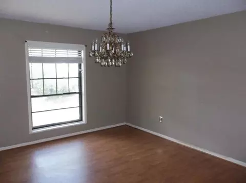 3811 N 7th Ave, Laurel, MS 39440 photo 5