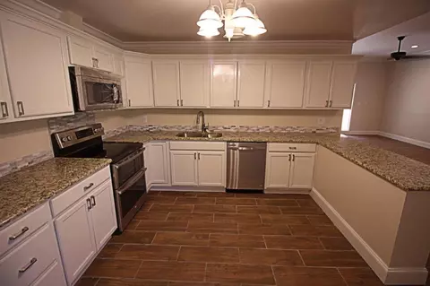 184 Old Soso Rd, Laurel, MS 39443 photo 4
