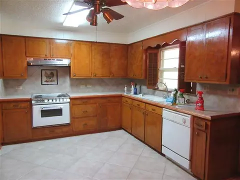 5 Sunset Rd, Laurel, MS 39440 photo 4