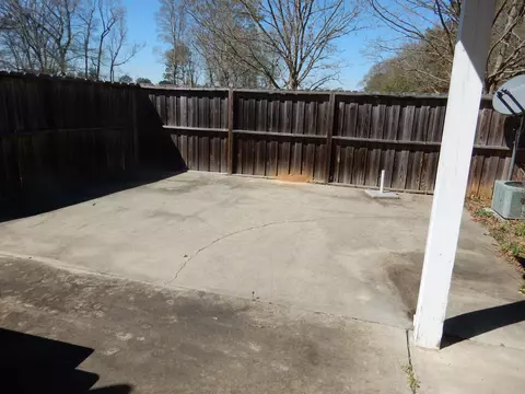 193 Blackjack Rd, Collins, MS 39428 photo 6