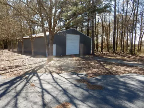 193 Blackjack Rd, Collins, MS 39428 photo 3