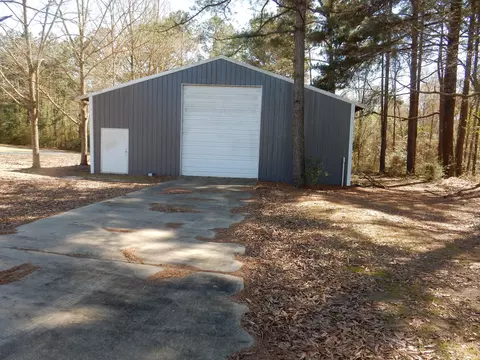 193 Blackjack Rd, Collins, MS 39428 photo 2
