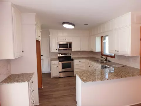 102 Forrest Dr, Petal, MS 39465 photo 5