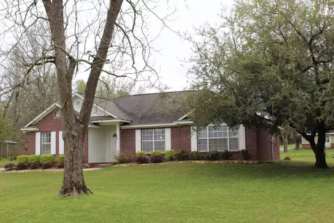 49 Schneider Ave, Purvis, MS 39475 photo 2