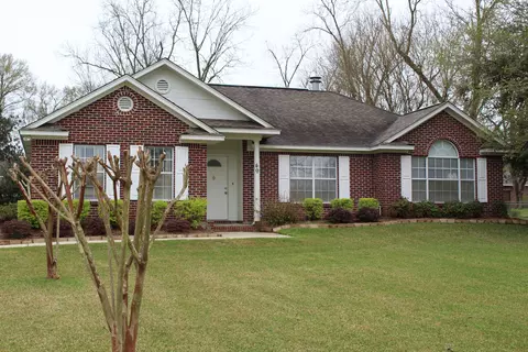 49 Schneider Ave, Purvis, MS 39475 photo 1