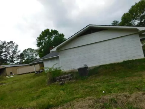 6 Pine Tree Dr, Laurel, MS 39443 photo 12