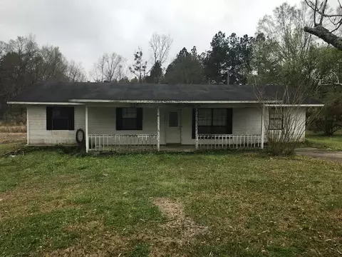 6 Pine Tree Dr, Laurel, MS 39443 photo 1