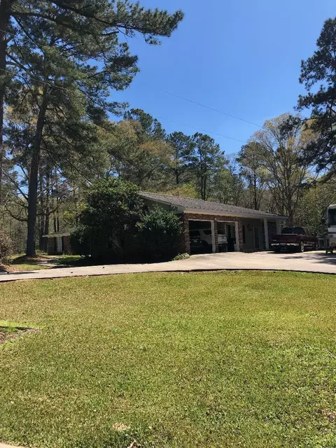 334 Hunnicut Rd, Carson, MS 39427 photo 3