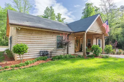 98 Grafton Rd, Laurel, MS 39443 photo 3