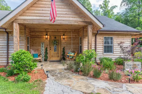 98 Grafton Rd, Laurel, MS 39443 photo 1