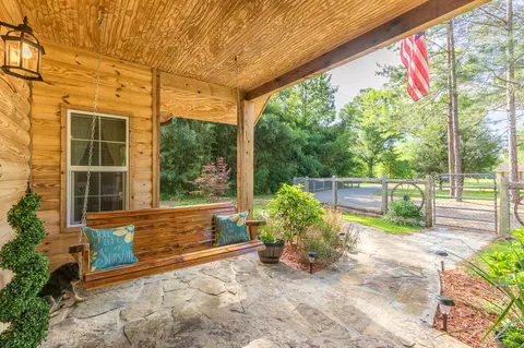 98 Grafton Rd, Laurel, MS 39443 photo 6