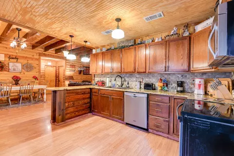 98 Grafton Rd, Laurel, MS 39443 photo 15