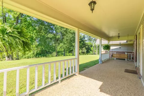 103 Spring Lake Rd, Collins, MS 39428 photo 4
