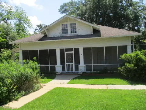202 S 4th St, Collins, MS 39428 photo 1