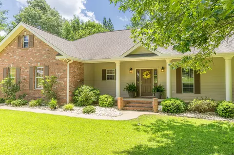 46 Katherine Ave, Hattiesburg, MS 39402 photo 2