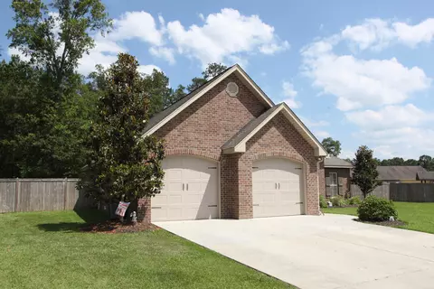 28 E Sycamore St, Sumrall, MS 39482 photo 3