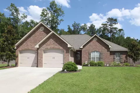28 E Sycamore St, Sumrall, MS 39482 photo 1