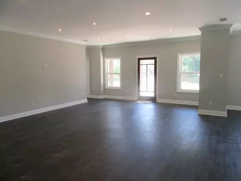 1205 Karen Dr, Laurel, MS 39440 photo 4