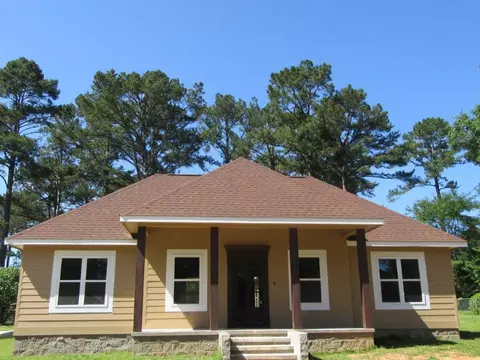 1205 Karen Dr, Laurel, MS 39440 photo 3