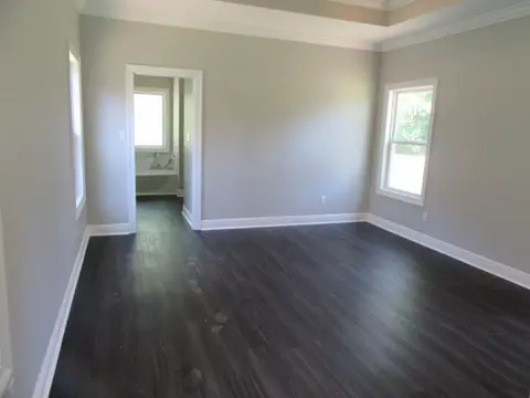 1205 Karen Dr, Laurel, MS 39440 photo 10