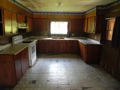 1733 Patterson Loop, Beaumont, MS 39423 photo 2