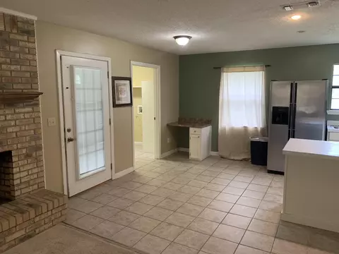 12 Sasser, Laurel, MS 39443 photo 3