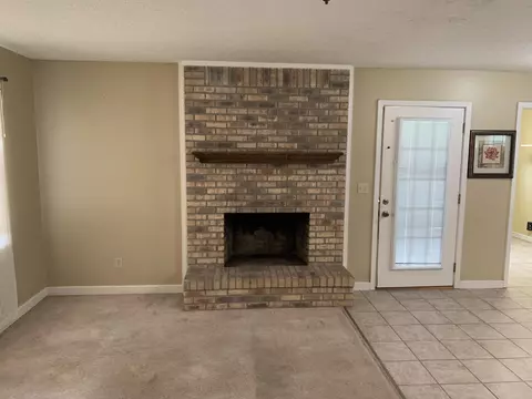 12 Sasser, Laurel, MS 39443 photo 4