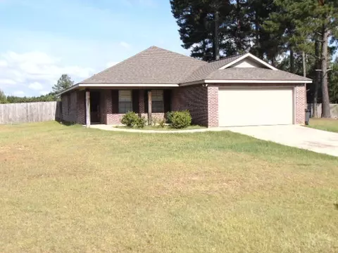 72 Hemingway Dr, Sumrall, MS 39482 photo 1