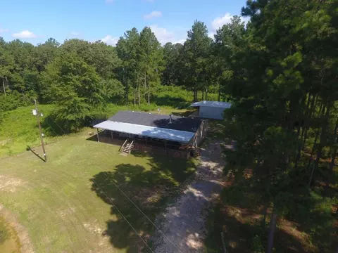 47 Patrick Rd, Laurel, MS 39443 photo 3