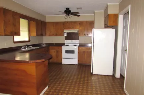 347 N Carson Rd, Carson, MS 39427 photo 6