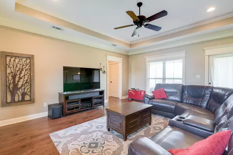 17 E Sycamore, Sumrall, MS 39482 photo 4