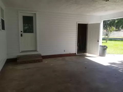 104 E Third St, New Augusta, MS 39462 photo 7